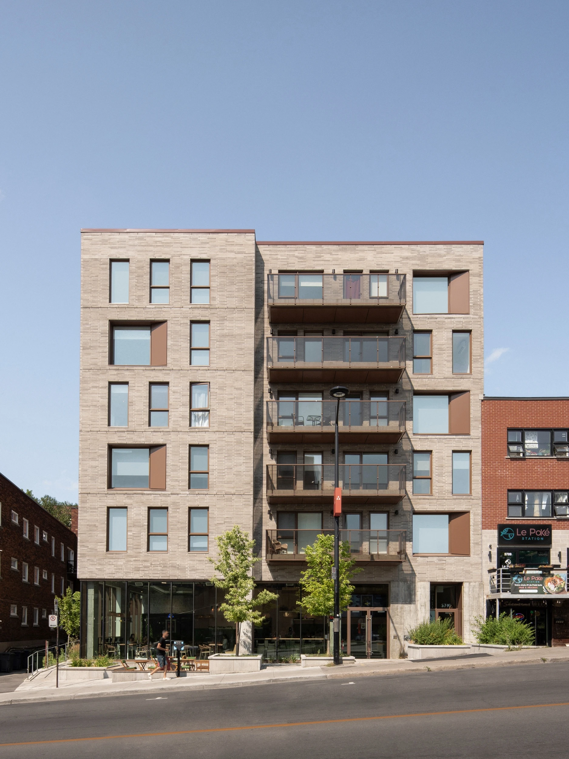 Photo de l'édifice, projet Côte-des-Neiges