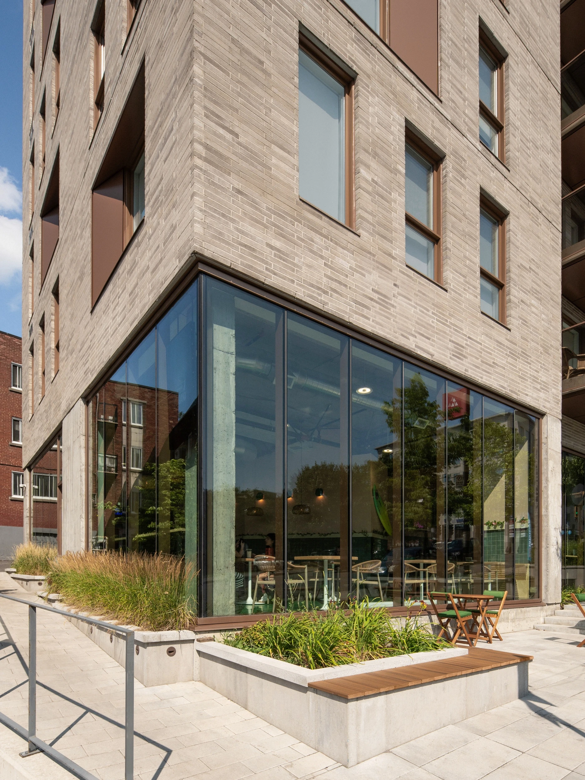 Photo de l'édifice, projet Côte-des-Neiges